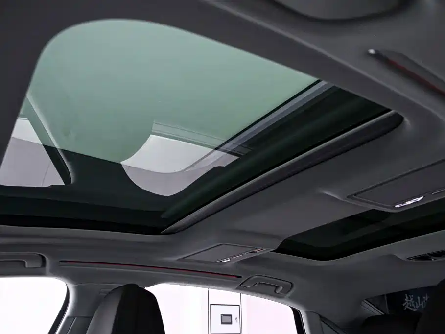 Audi A8 — миниатюра 11