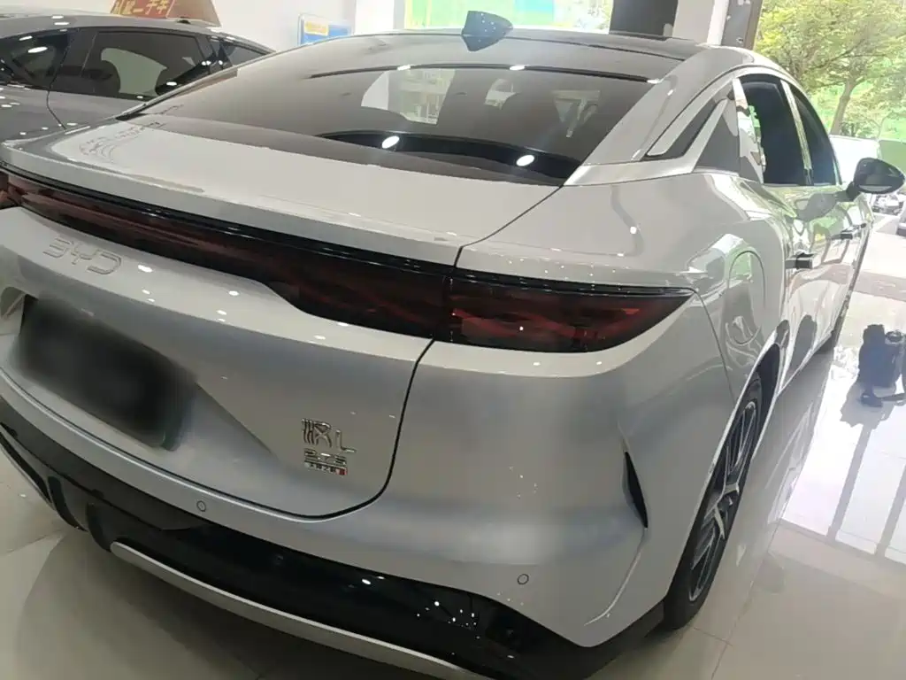 BYD Han L 2025 EV Flagship