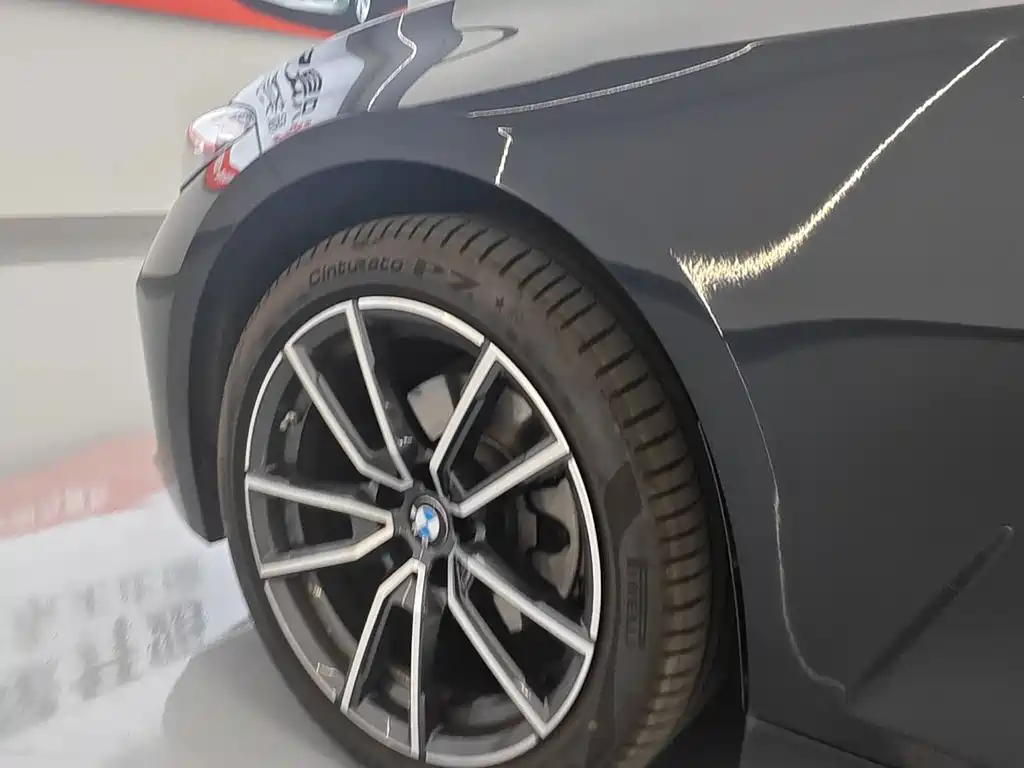 BMW 3 Series — миниатюра 7