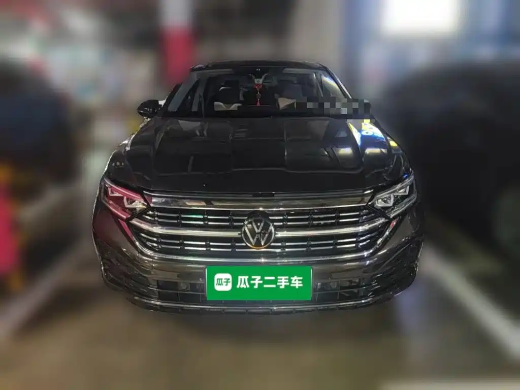 Volkswagen Sagitar — миниатюра 2