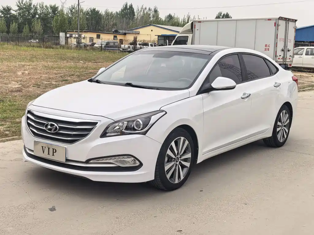 Hyundai Mistra 2015
