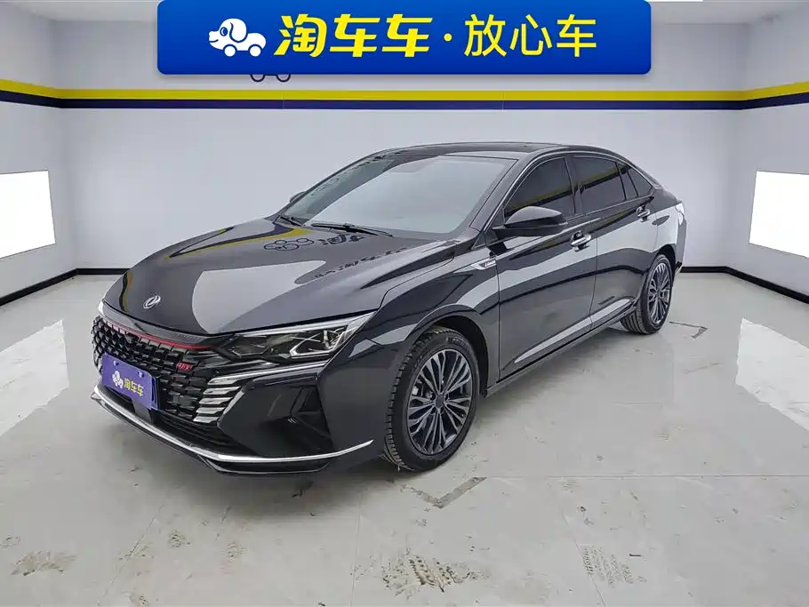 DONGFENG YI HYUN MAX