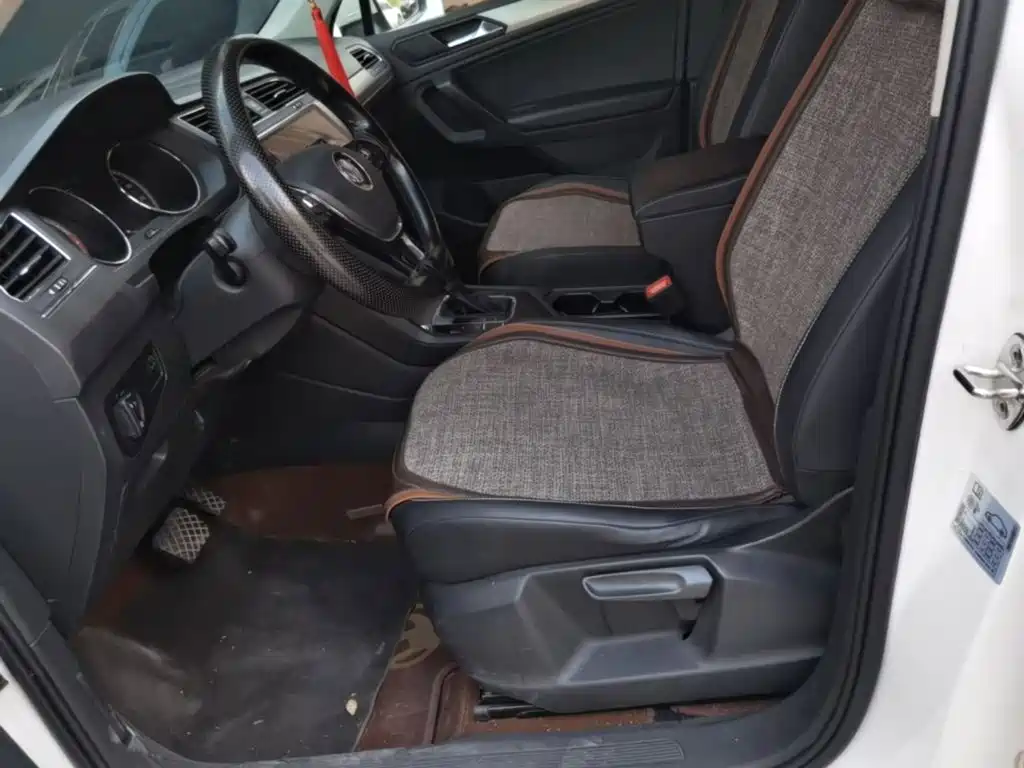 Volkswagen Tiguan L — миниатюра 15