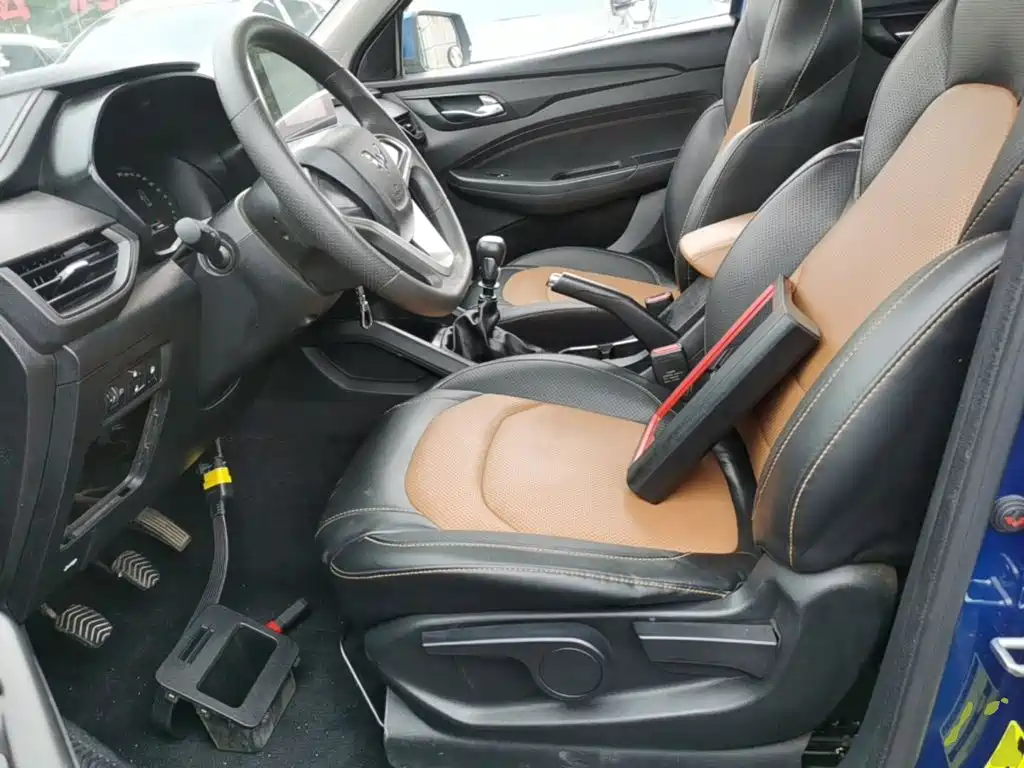 Wuling Hongguang S3 — миниатюра 15