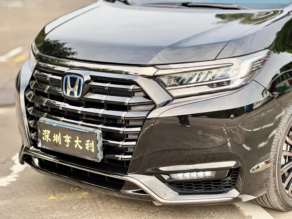 Honda Elysion — миниатюра 9