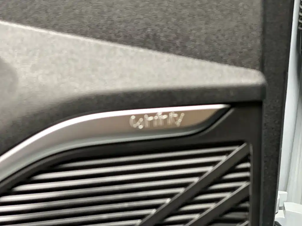 GEELY AUTOMOBILE XINGYUE L EXTENDED RANGE ELECTRIC VERSION