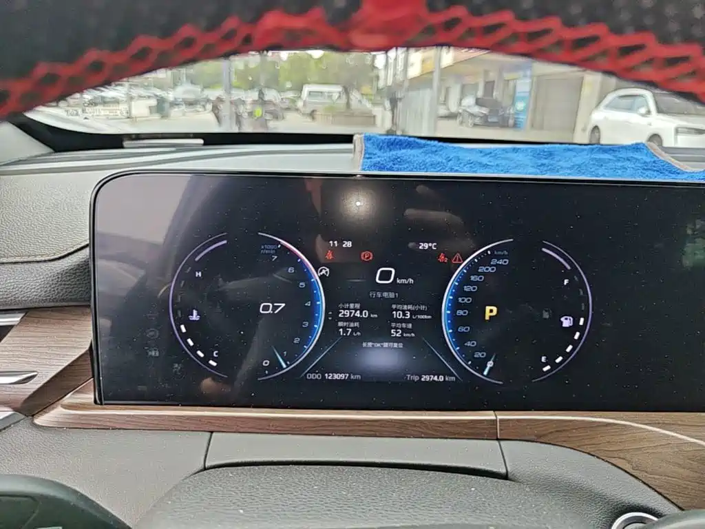 Ford Equator — миниатюра 12