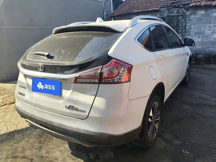 Luxgen U6 — миниатюра 3