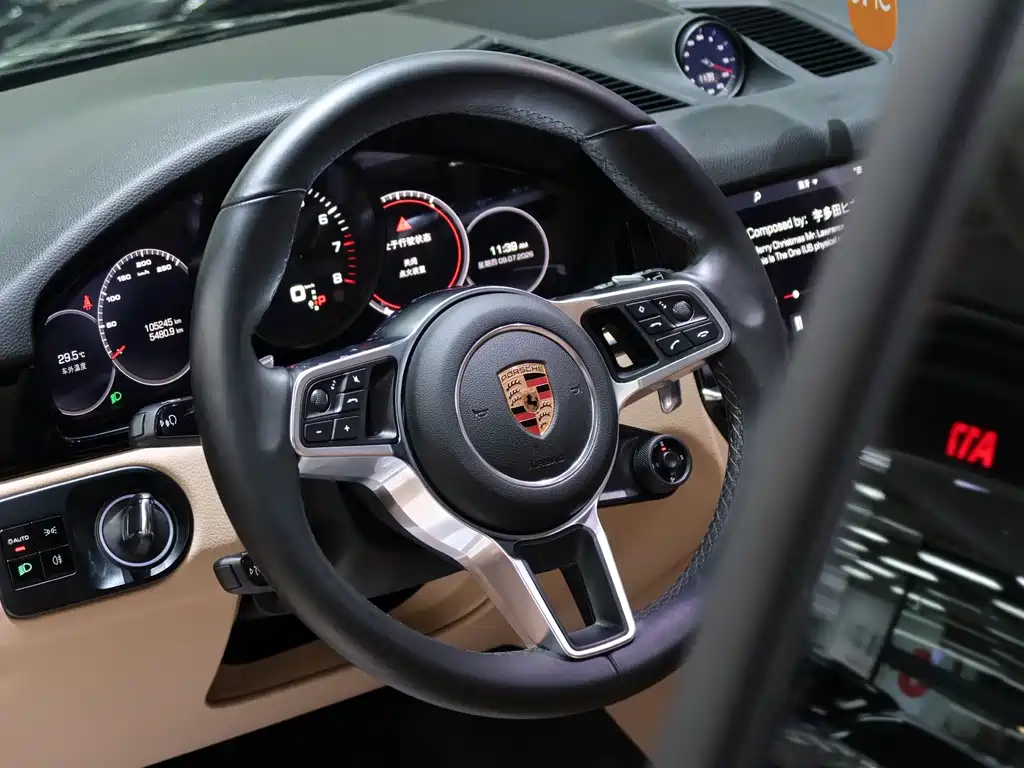 Porsche Cayenne 2018 Cayenne 3.0T