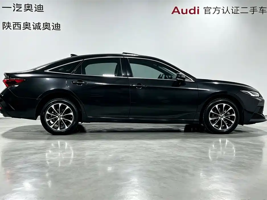 Toyota Avalon — миниатюра 3