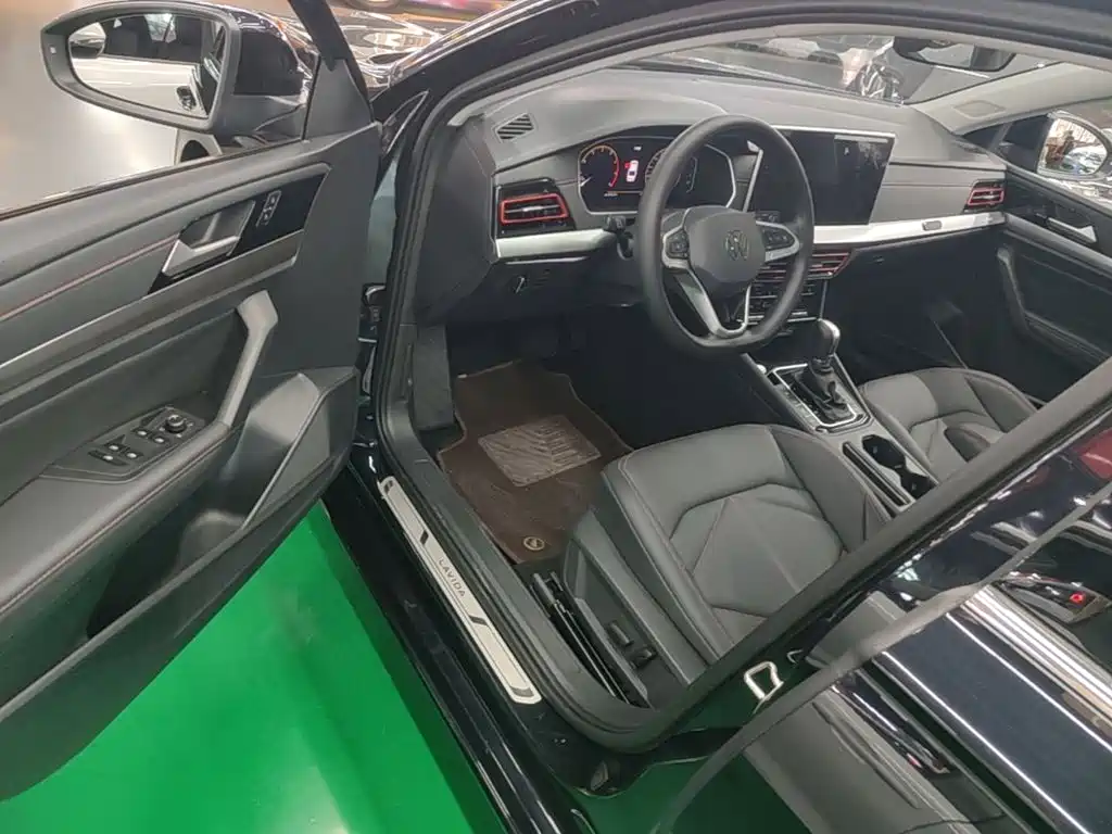 Volkswagen Lavida — миниатюра 16