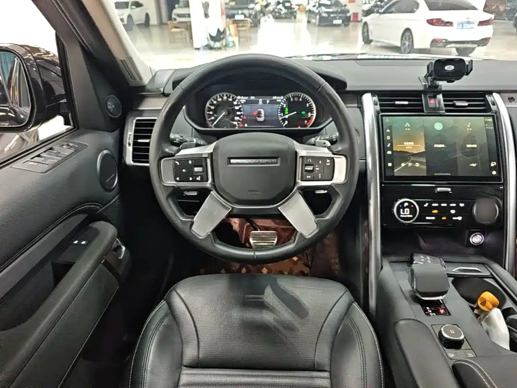 Land Rover Discovery — миниатюра 11