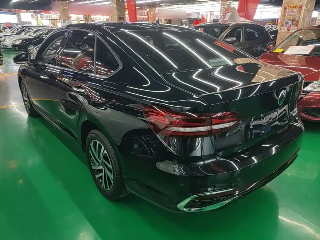 Volkswagen Lavida — миниатюра 5