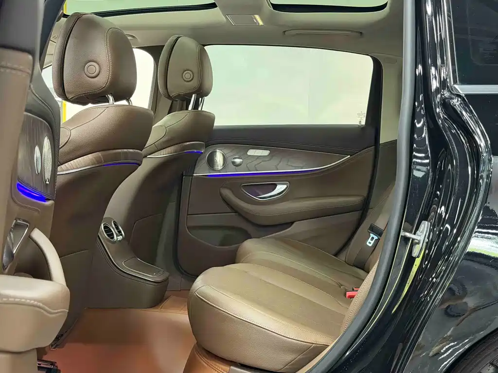 Mercedes-Benz E-Class E 2021 E 300 L Fashion
