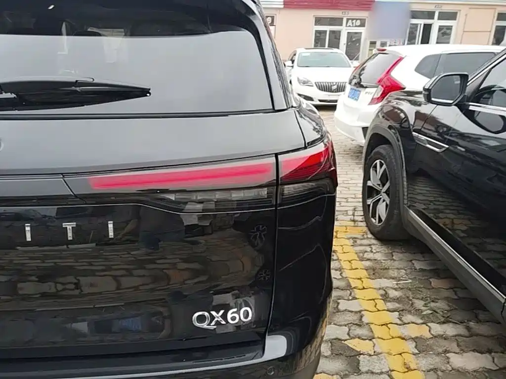 Infiniti QX60 2024 2.0T Enjoy