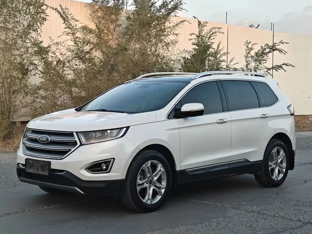 Ford Edge — миниатюра 3