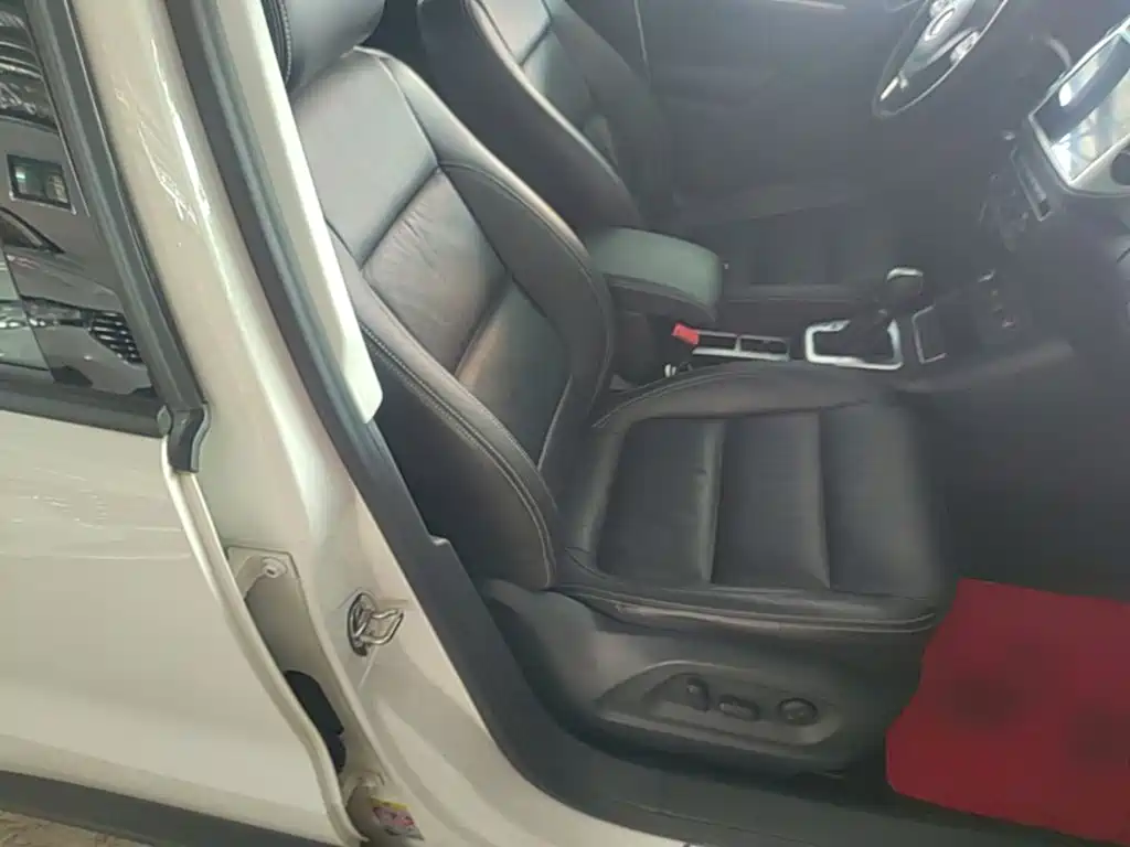 Volkswagen Tiguan — миниатюра 25