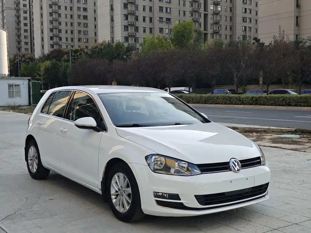 Volkswagen Golf — миниатюра 3