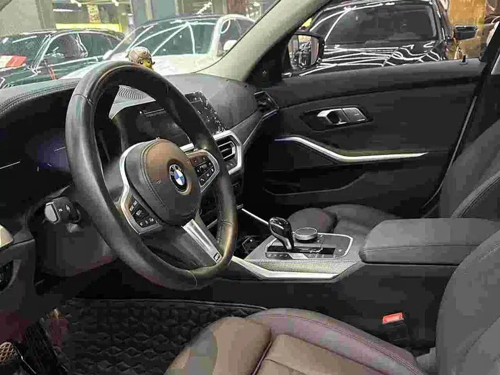 BMW 3 Series — миниатюра 8