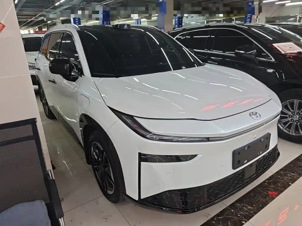 Toyota bZ3X — миниатюра 4