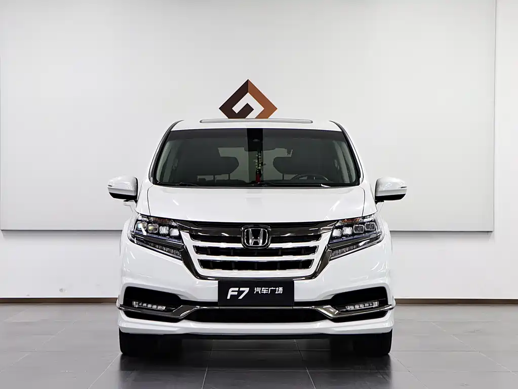 Honda Elysion — миниатюра 2