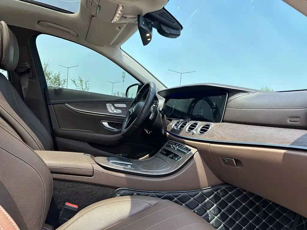 Mercedes-Benz E-Class E 2021 E 300 L Fashion