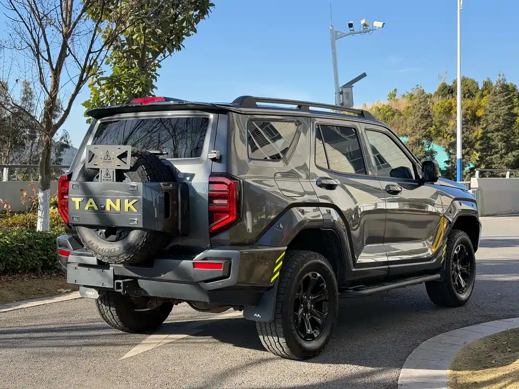 TANK TANK 400 NEW ENERGY