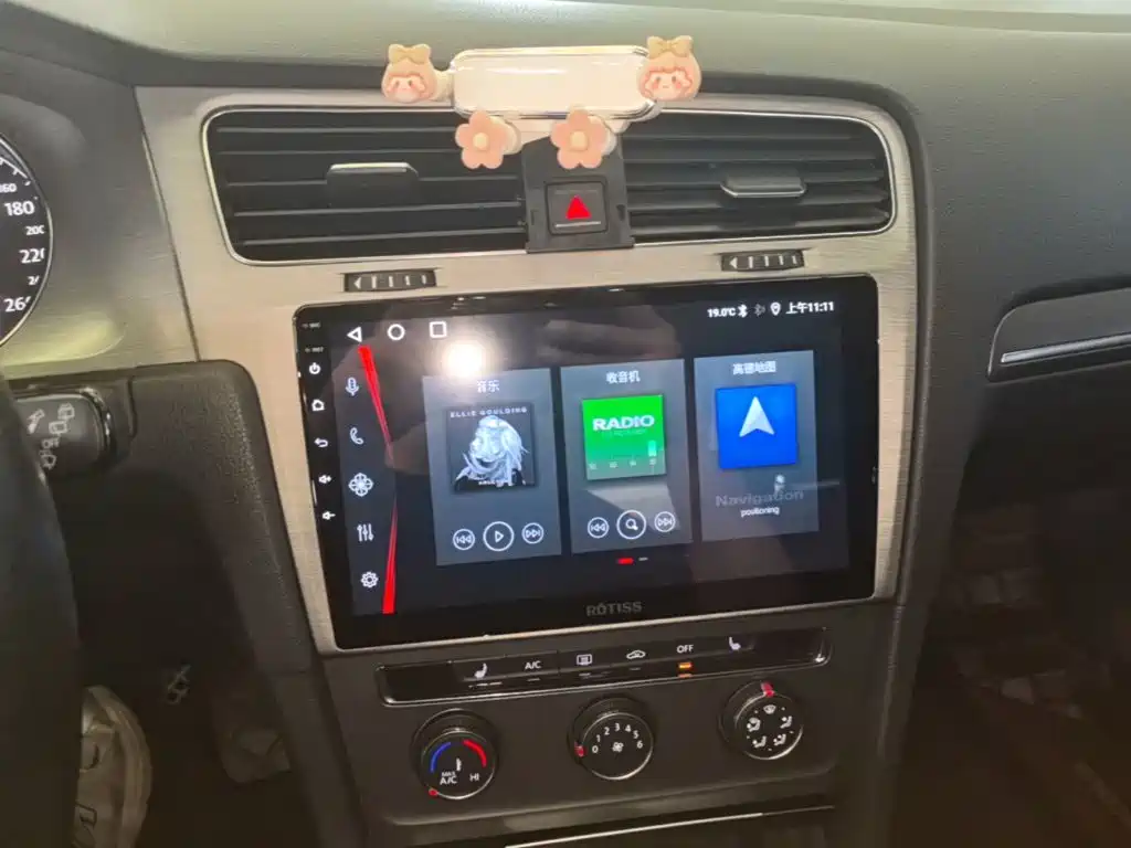 Volkswagen Golf — миниатюра 13