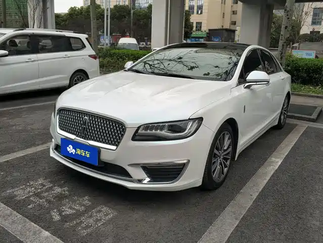 LINCOLN MKZ