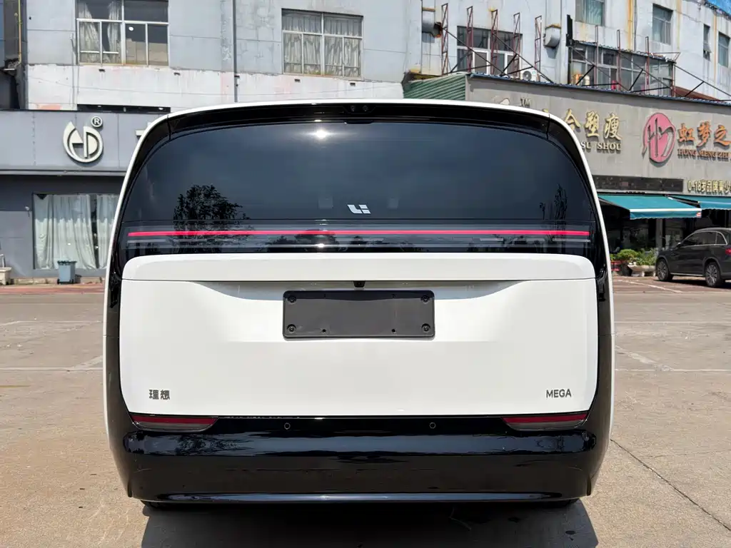 Li Auto Li MEGA — миниатюра 17