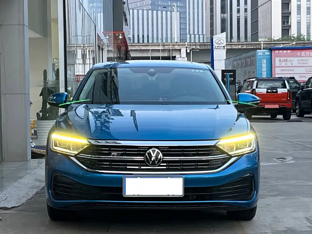 Volkswagen Sagitar — миниатюра 2