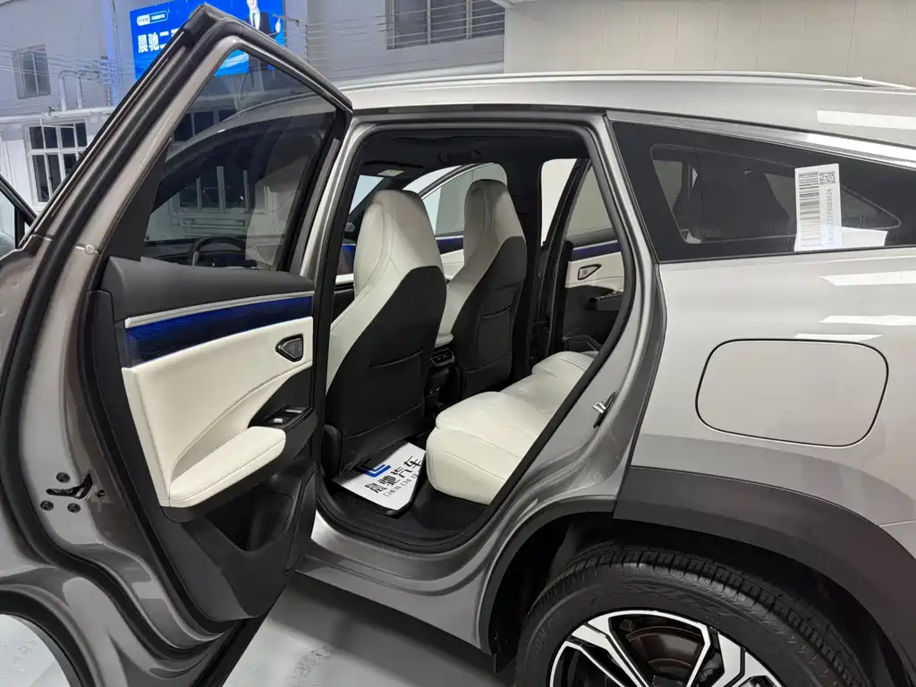 GEELY GALAXY GALAXY L7