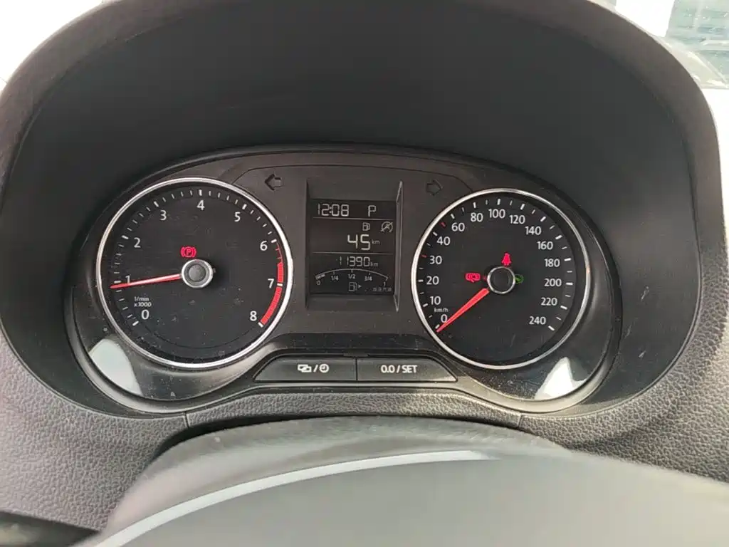 Volkswagen Polo — миниатюра 16
