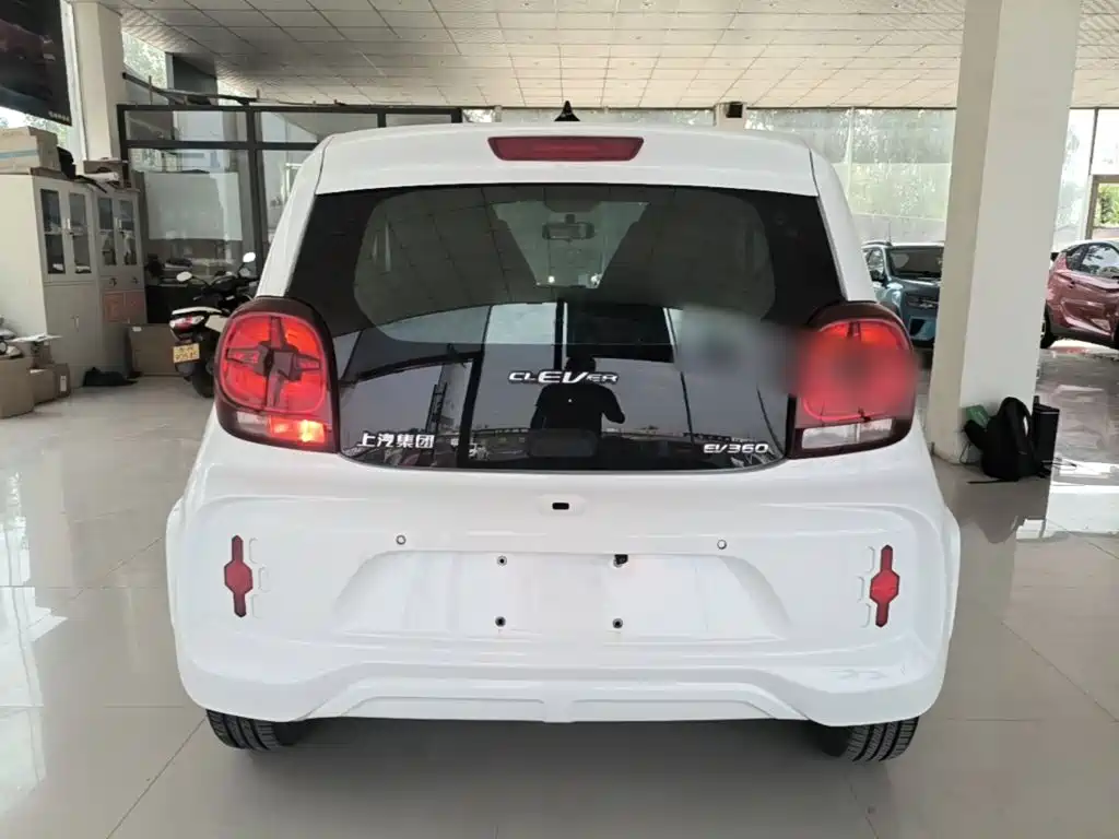 Roewe Clever — миниатюра 6