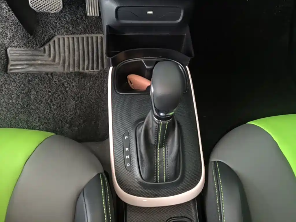 Roewe Clever — миниатюра 14