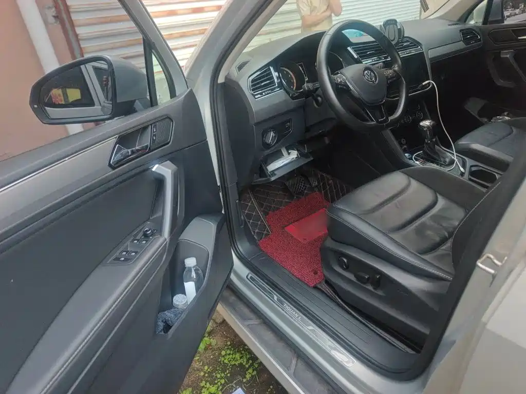 Volkswagen Tiguan L — миниатюра 12