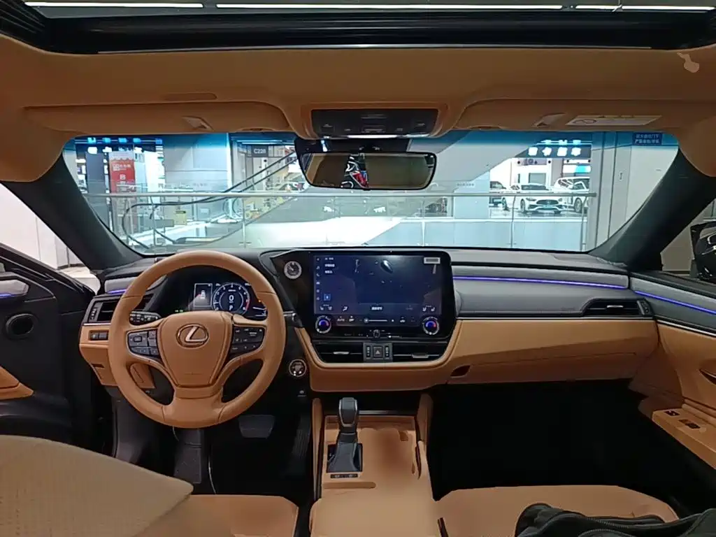 Lexus ES — миниатюра 10