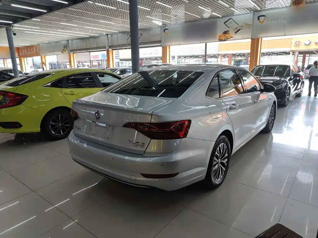 Volkswagen Sagitar — миниатюра 5