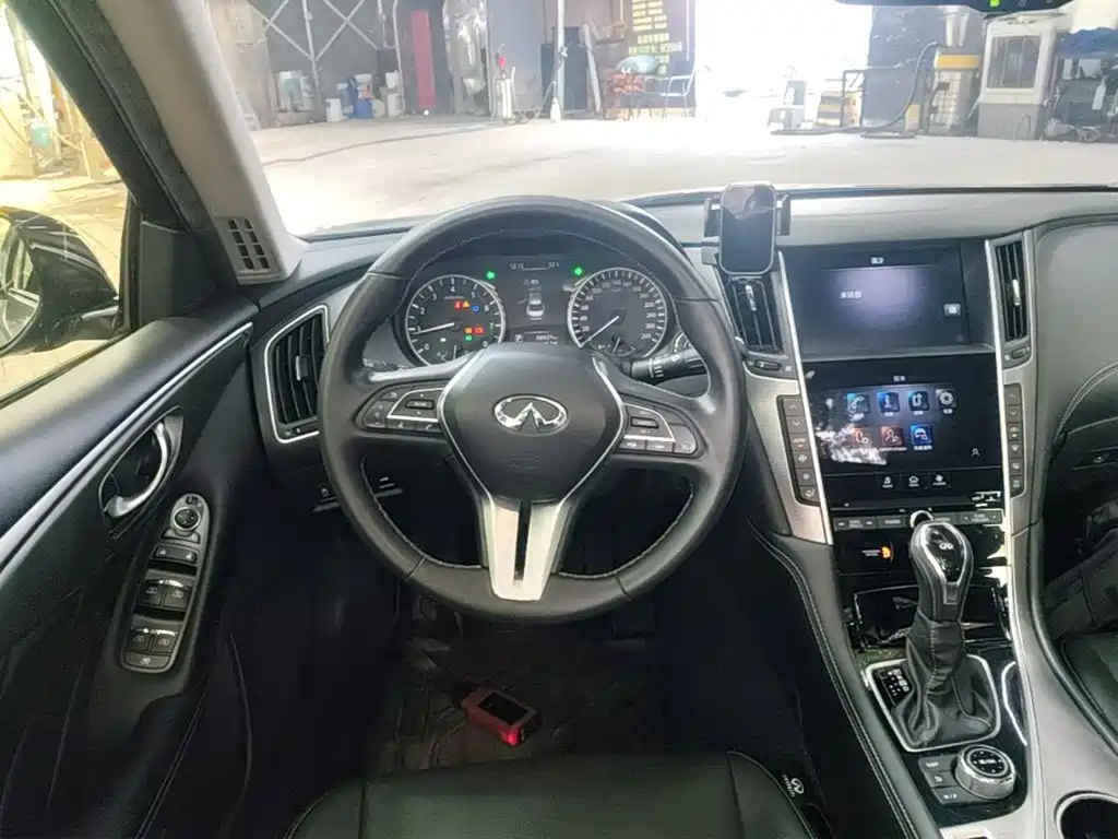 Infiniti Q50L — миниатюра 11