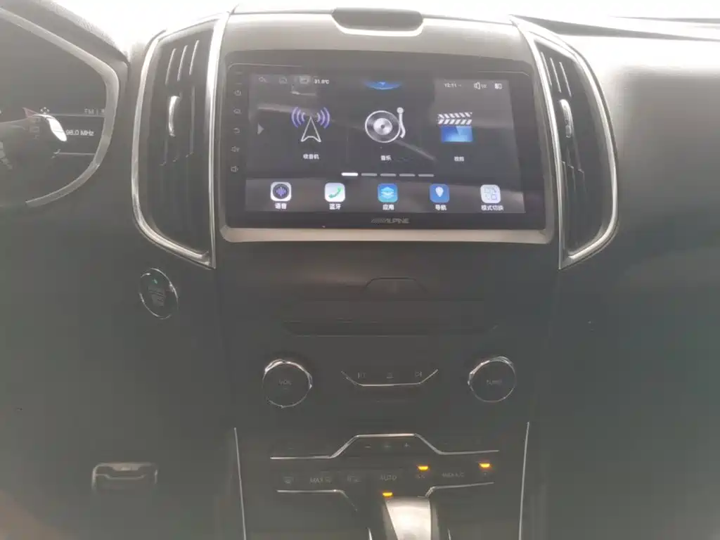 Ford Edge — миниатюра 13