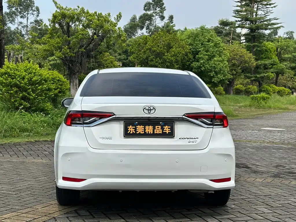 Toyota Corolla — миниатюра 5