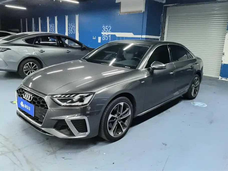 Купить Audi A4L