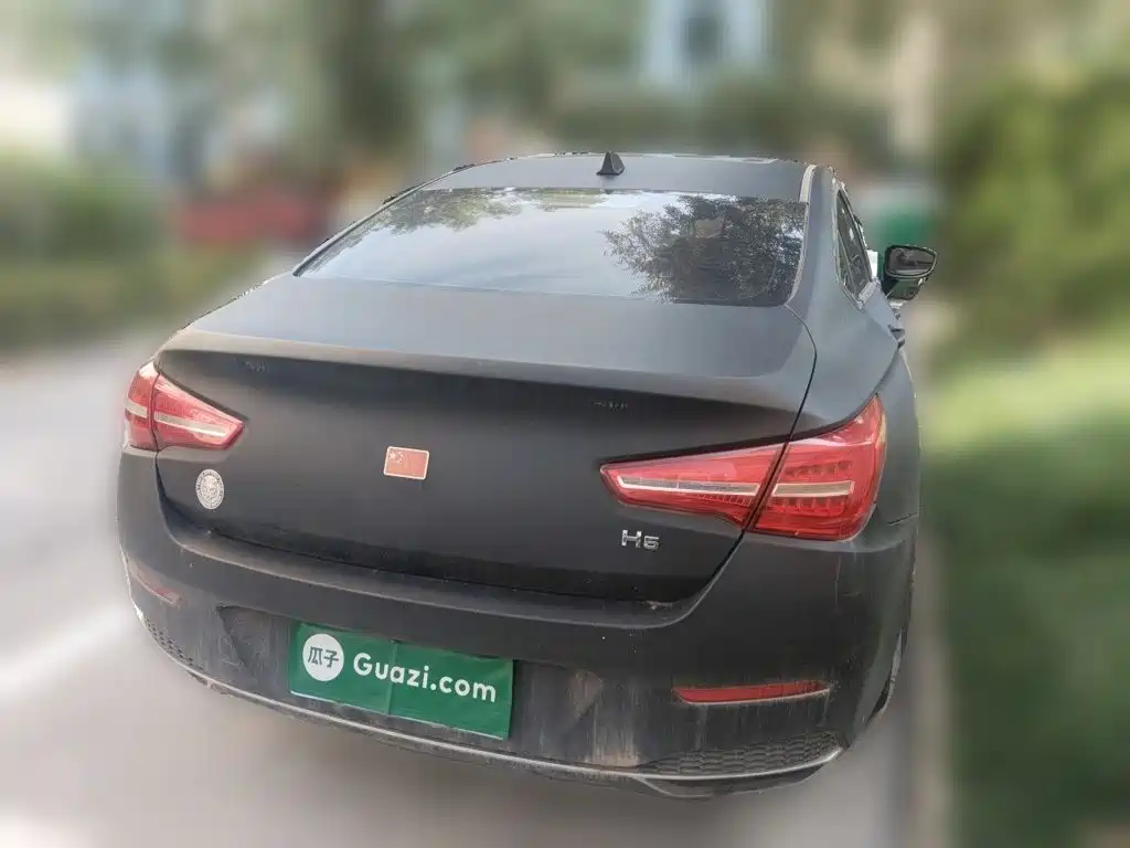 Hongqi Hongqi H5 — миниатюра 3