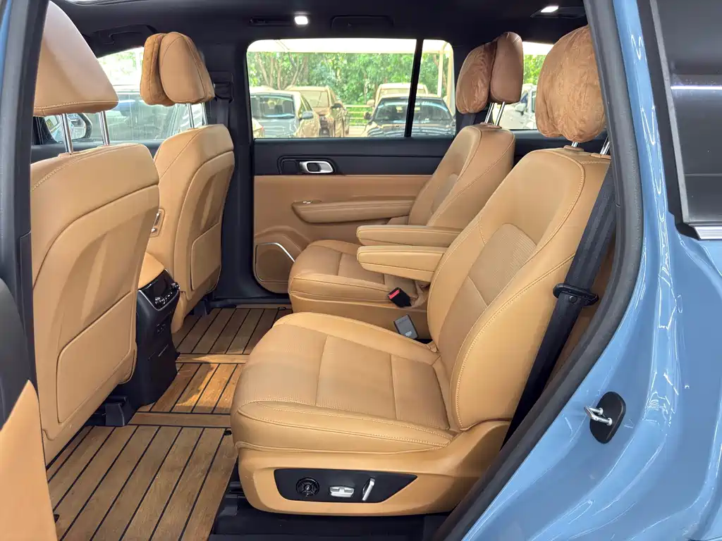 Li Auto Li ONE — миниатюра 8