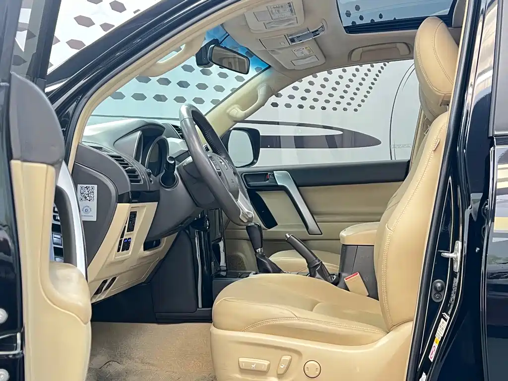 Toyota Prado (Import) — миниатюра 5