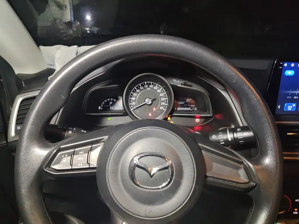 Mazda 3 Axela — миниатюра 7