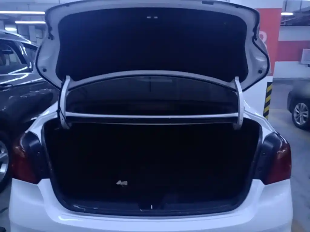 Hyundai Mistra — миниатюра 19