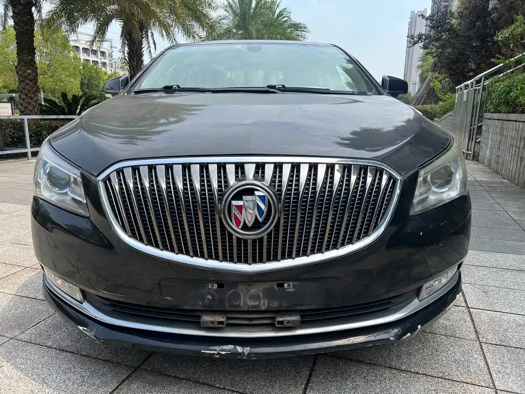Buick LaCrosse — миниатюра 2