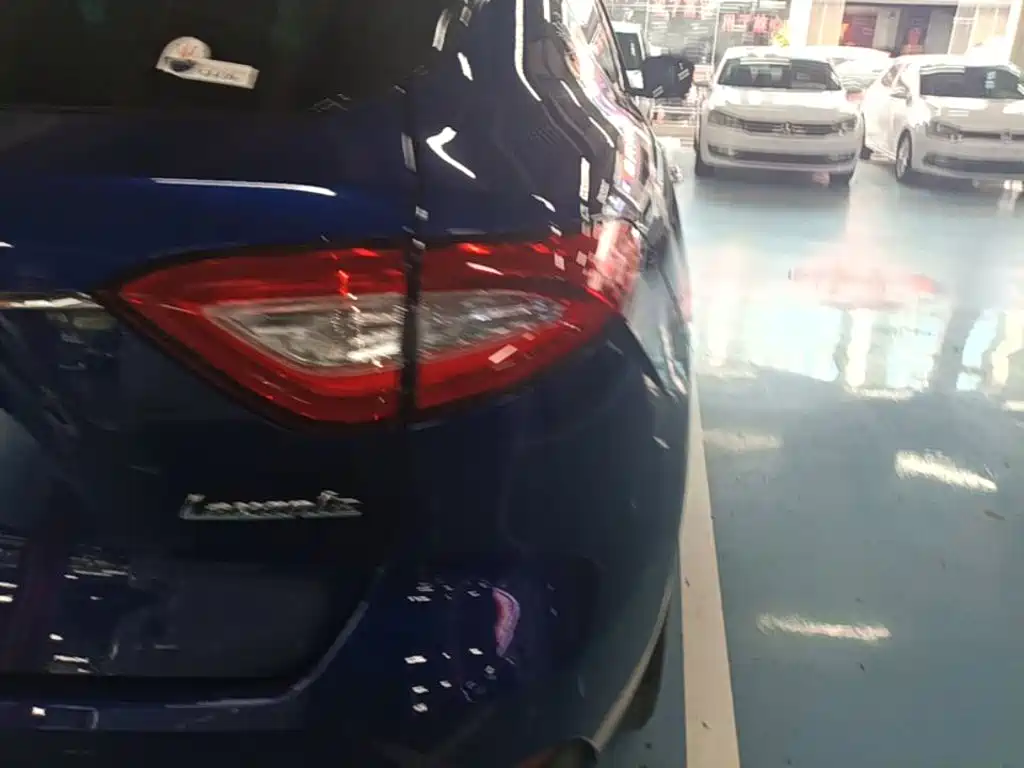 Maserati Levante — миниатюра 8
