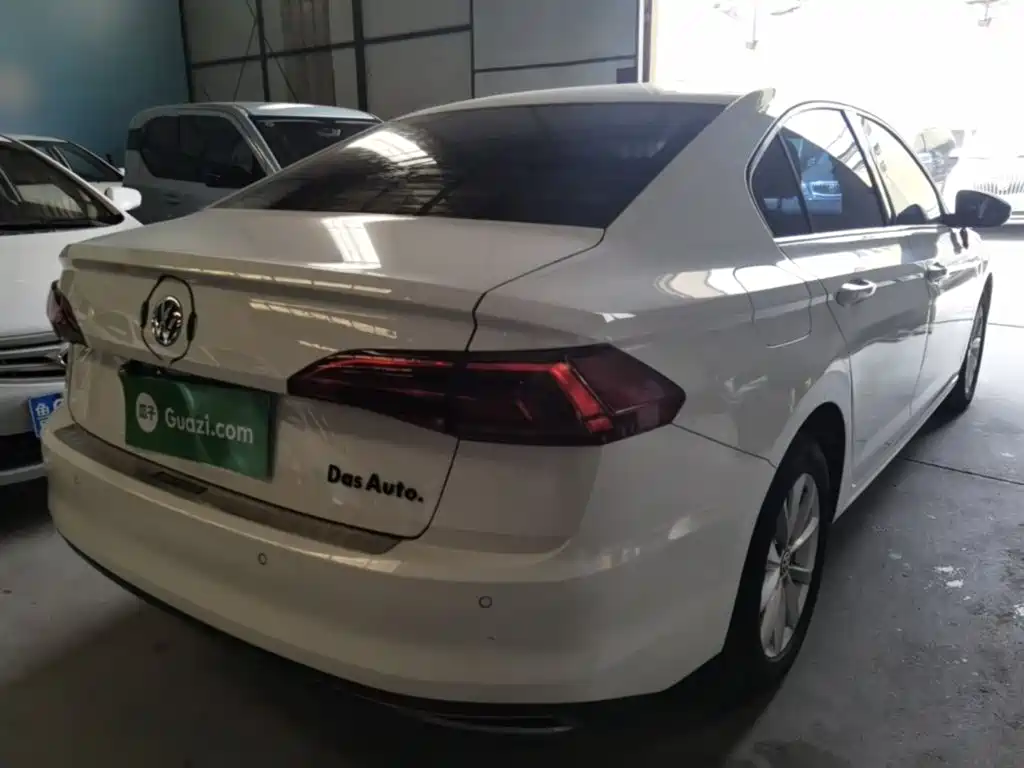 Volkswagen Bora — миниатюра 7